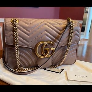 GUCCI MEDIUM MARMONT MATELASSE CHAIN SHOULDER BAG